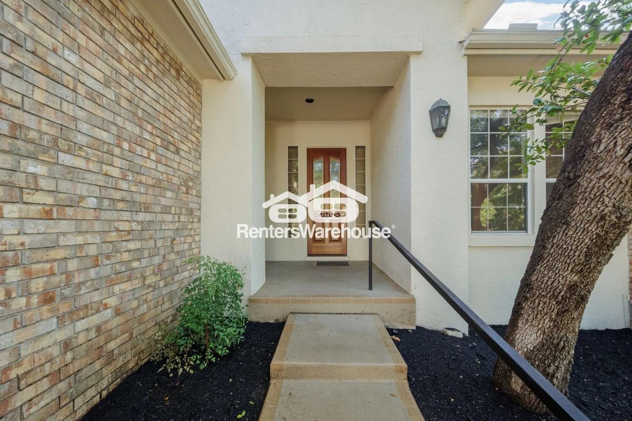 114 Nighthawk Way - Photo 3 of 49