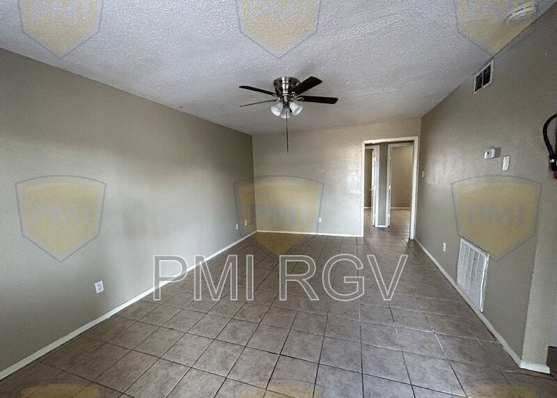 1608 Norma Ln #4 - Photo 4 of 11