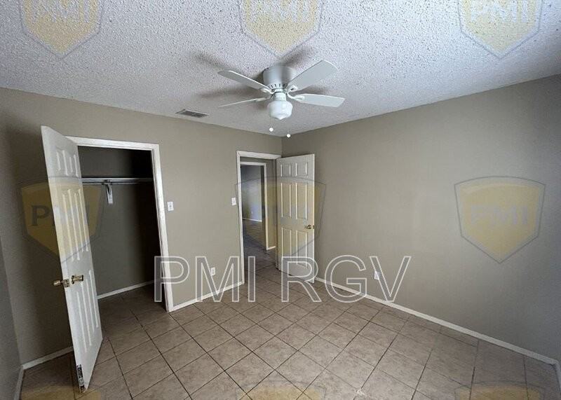 1608 Norma Ln #4 - Photo 6 of 11