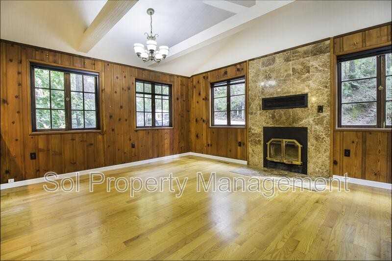 153 Pine Ave - Photo 2 of 13
