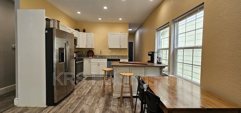 3117 Argonne Ave - Photo 2 of 18