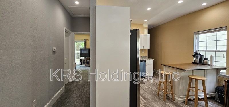 3117 Argonne Ave - Photo 7 of 18