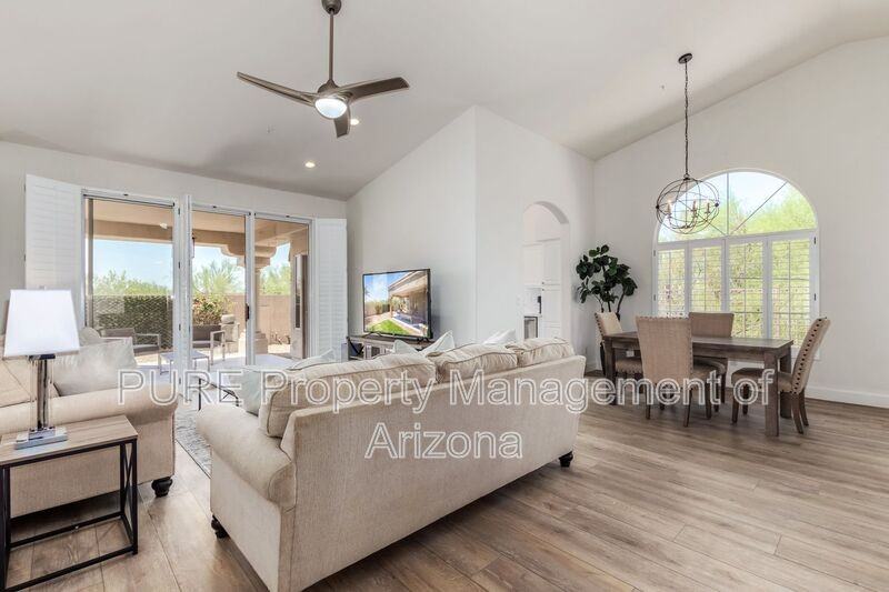 18905 N 89th Way - Photo 3 of 28