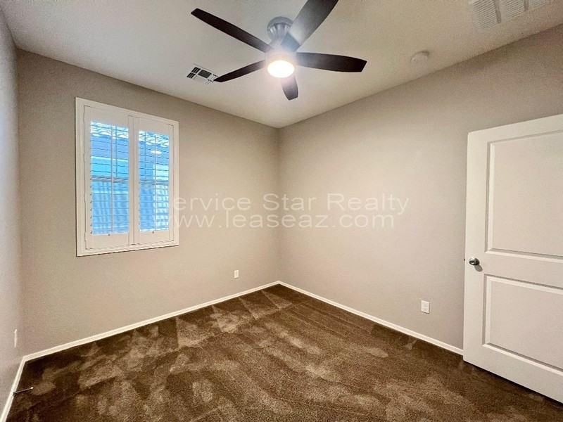 1289 N 166th Ave - Photo 7 of 25