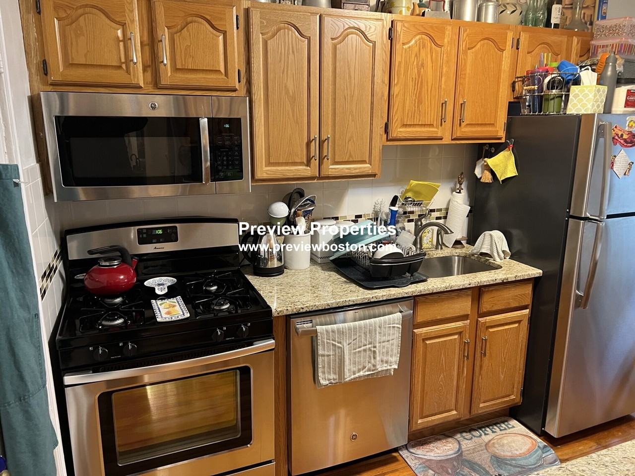 Sutherland Rd #6P - Photo 7 of 40