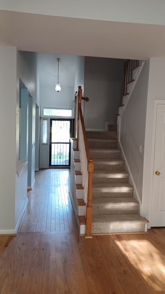 5407 Crosland Ct E - Photo 7 of 29
