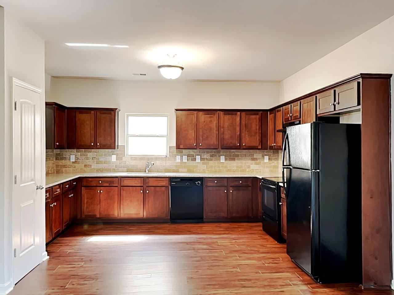 157 Daisy Cir - Photo 7 of 21