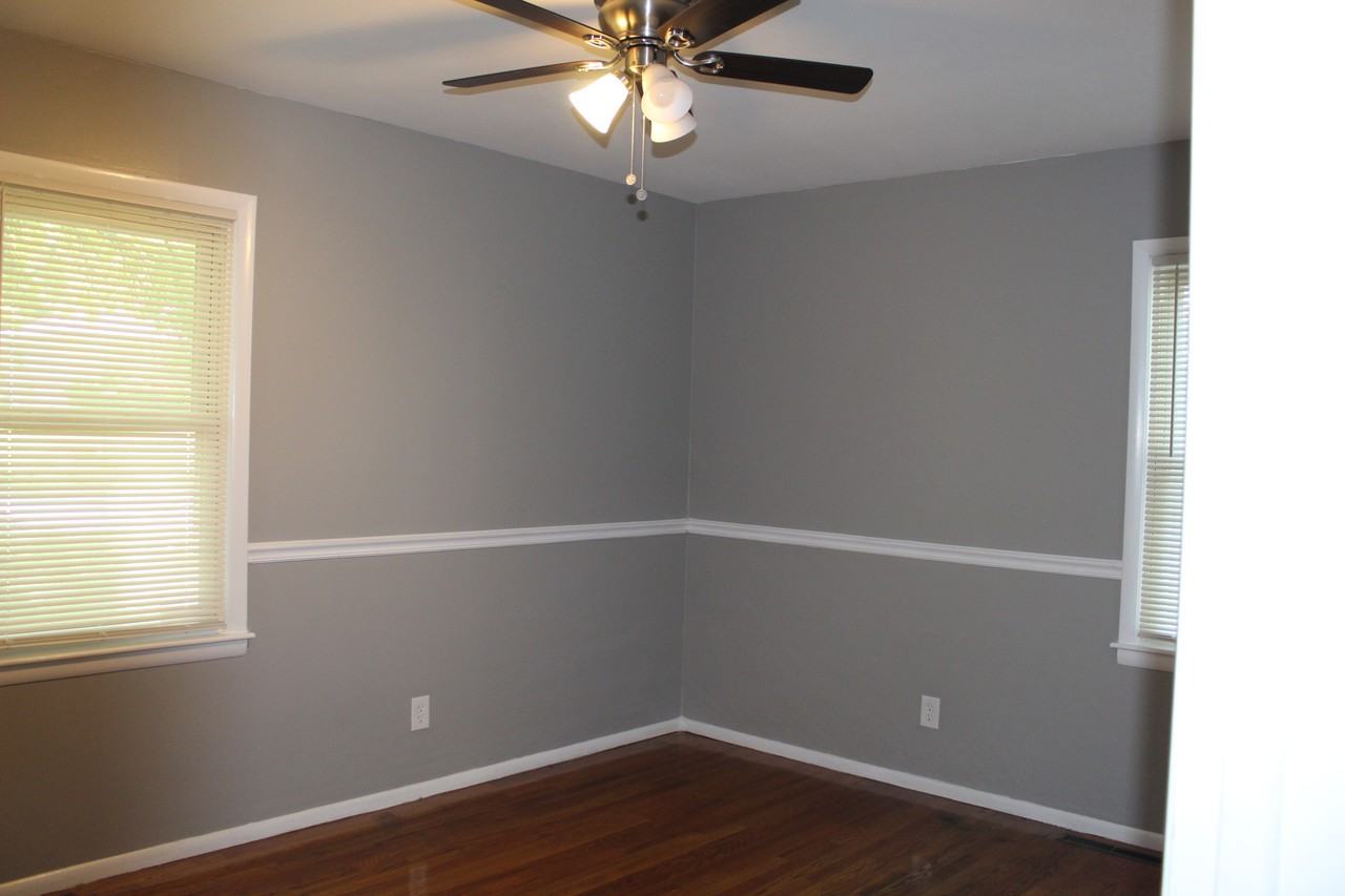 9310 Manchester Ave - Photo 5 of 7