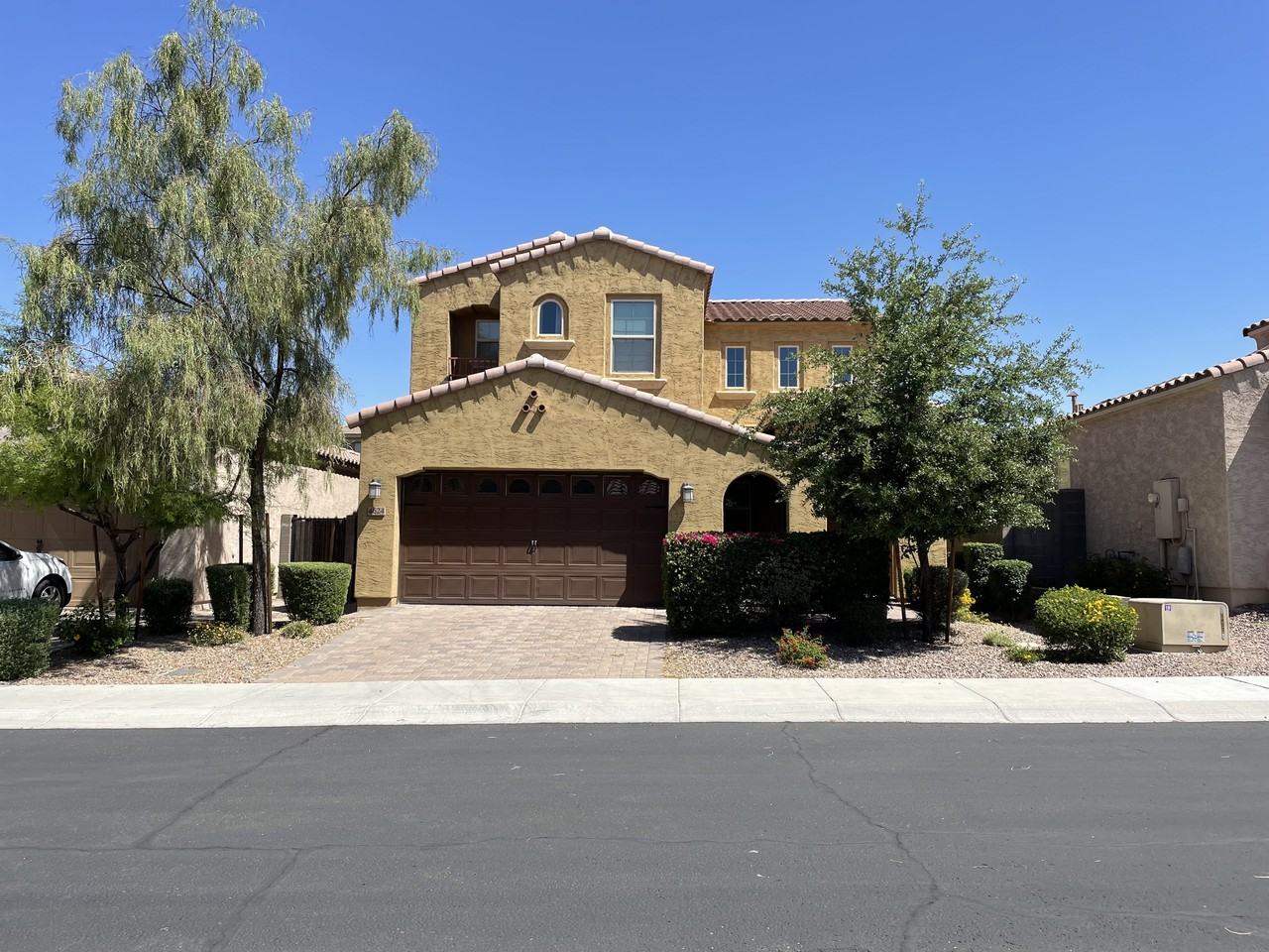 4624 E Vista Bonita Dr