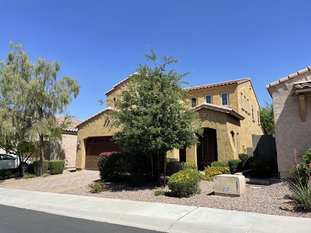 4624 E Vista Bonita Dr - Photo 3 of 45