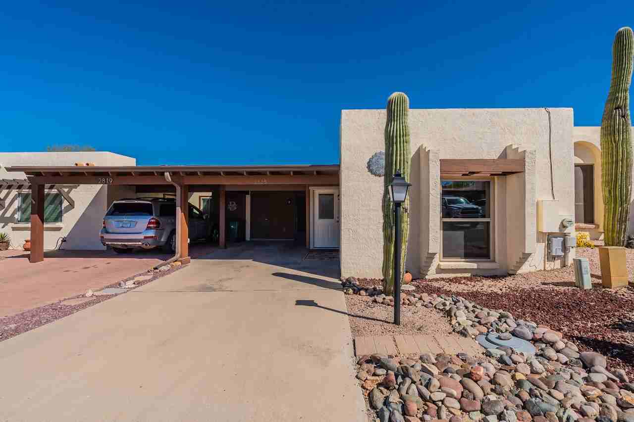 2825 S Calle Trafalgar - Photo 3 of 38