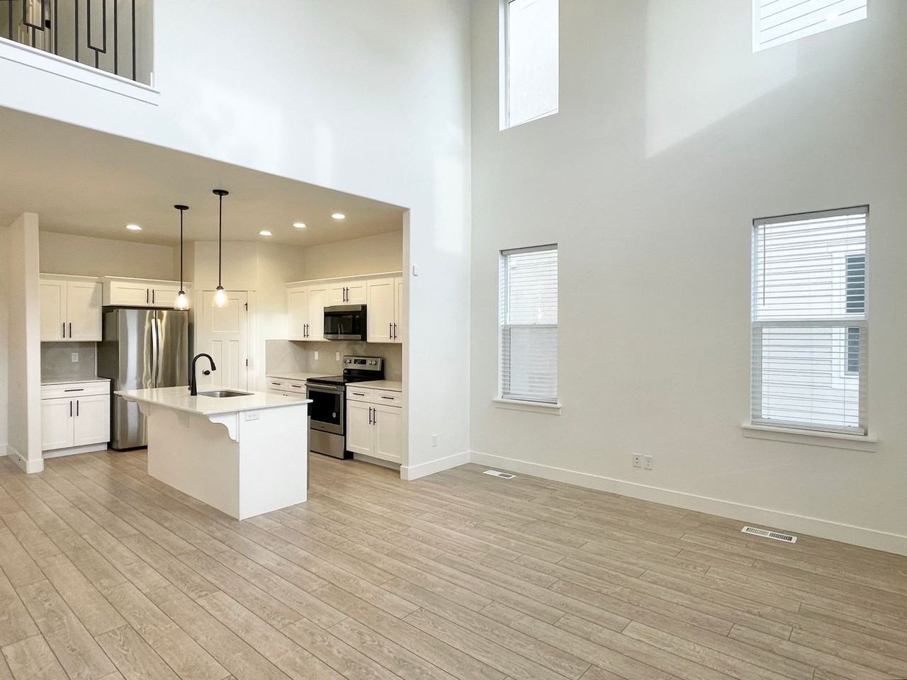 13983 S Middle Ridge Ln - Photo 6 of 27