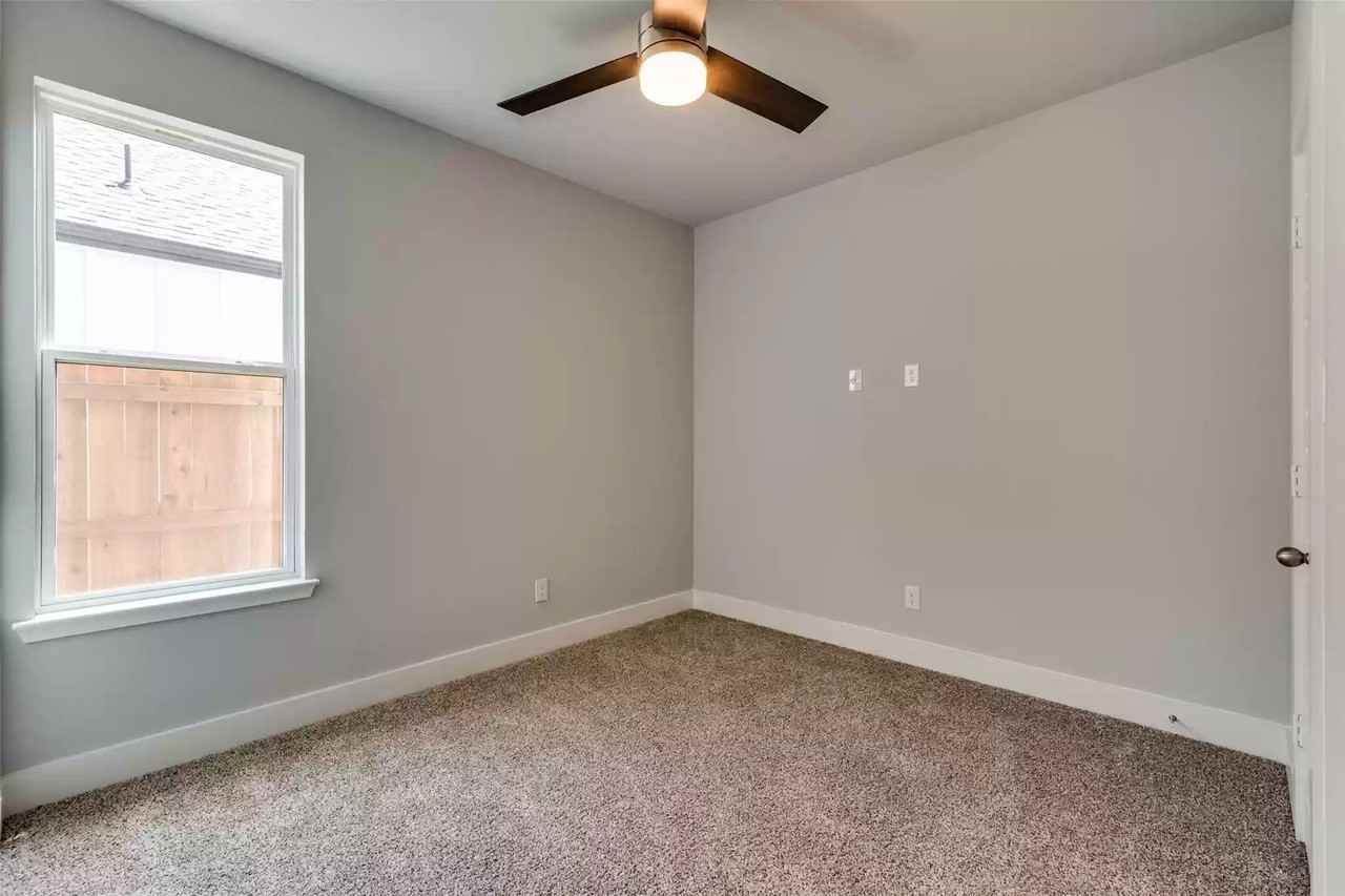 610 N Martin L King Jr Blvd #NA - Photo 3 of 28