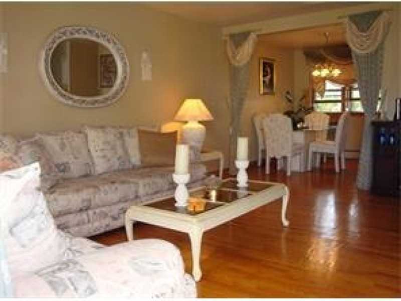 27 Taylor Ave - Photo 3 of 25