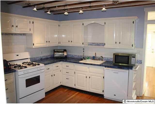 69 4th St - Photo 2 of 22