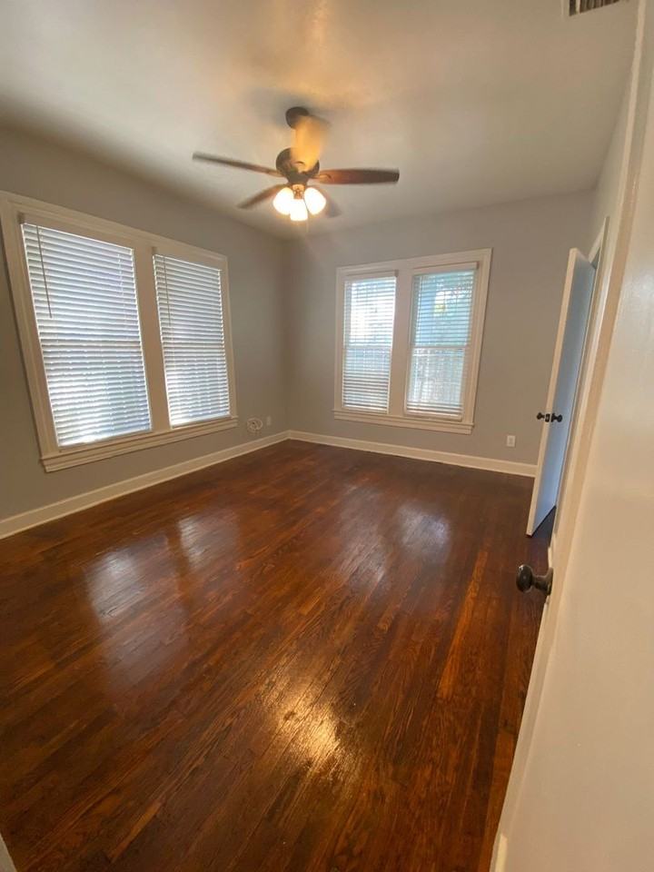 1003 E Columbus Dr - Photo 2 of 11