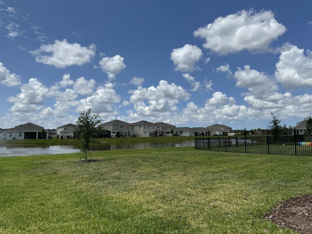 17626 Canopy Pl - Photo 2 of 34