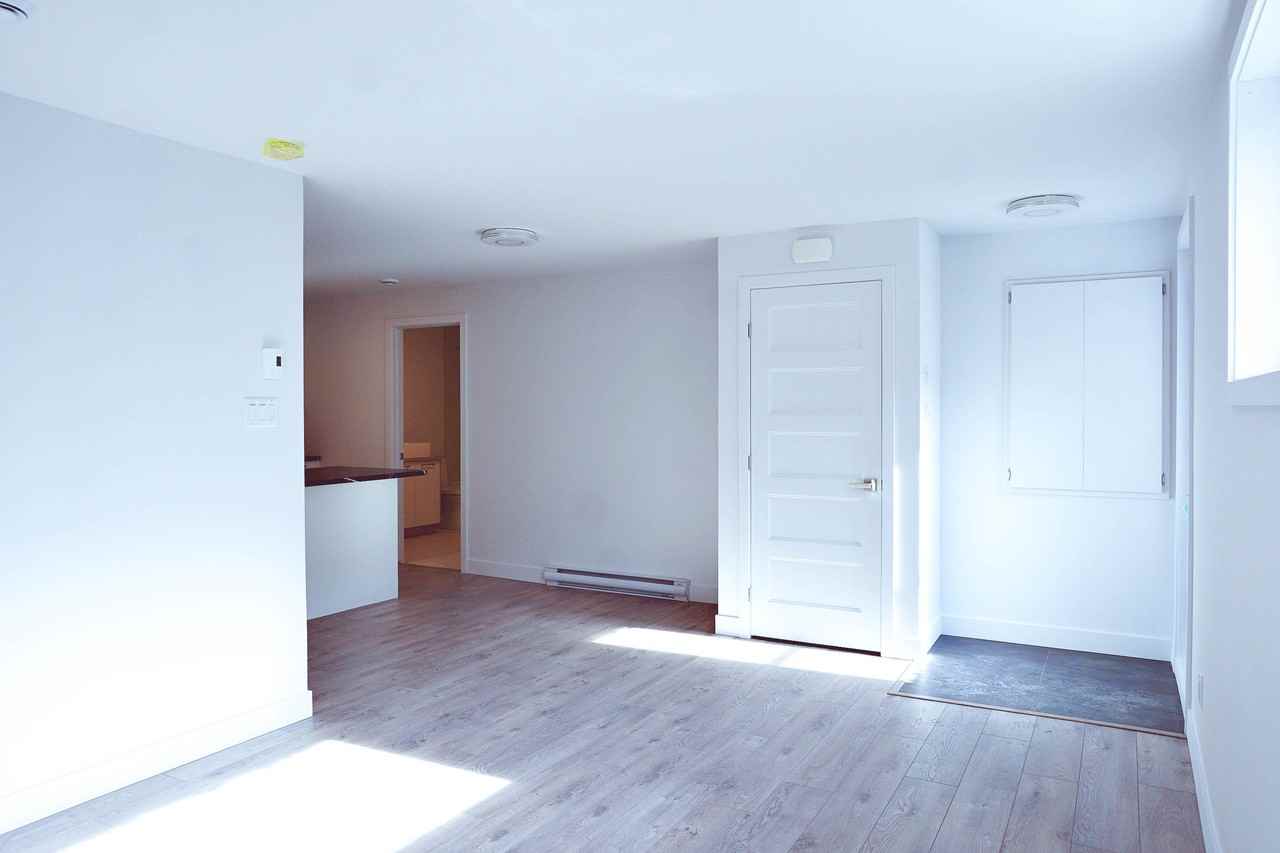 5222 Rue Redmond - Photo 2 of 21