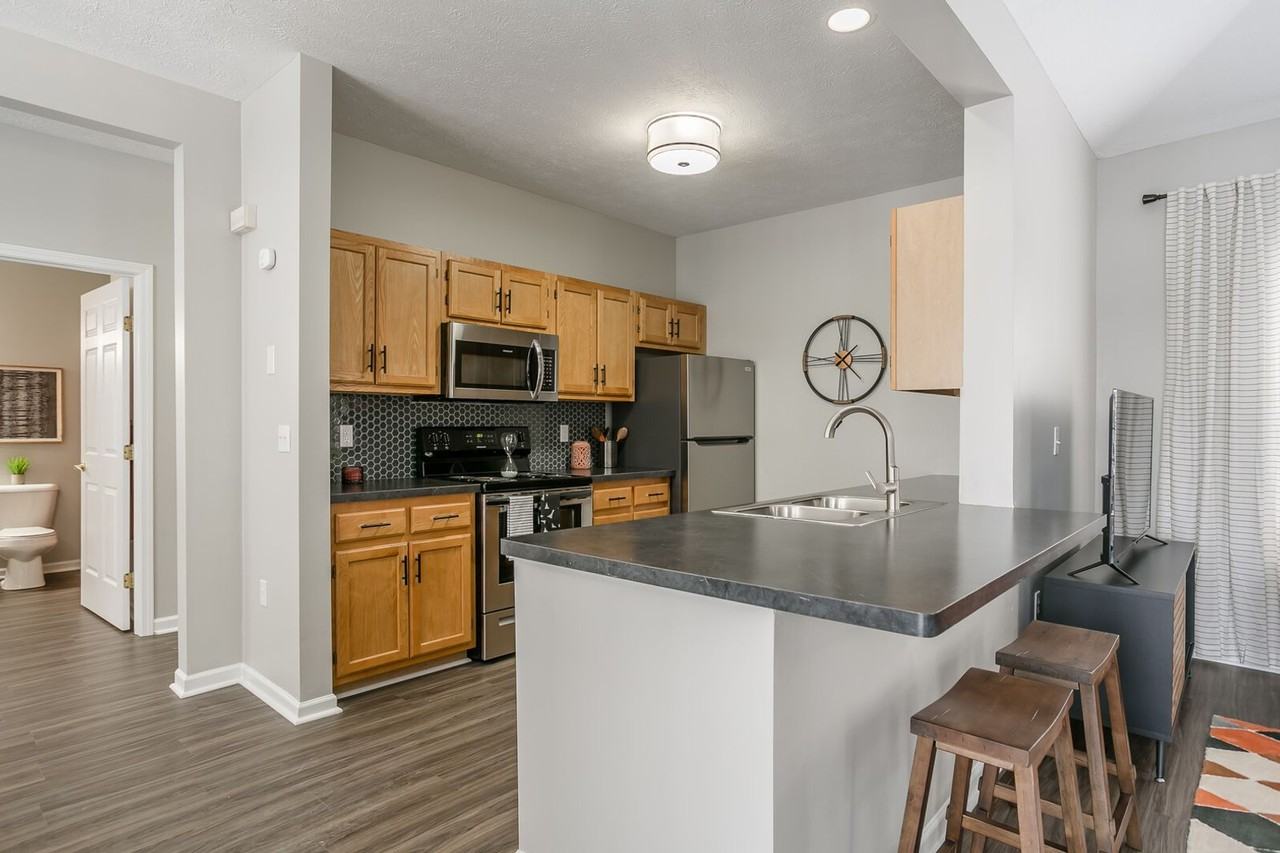 Bradford Hill Apartments & Townhomes - Photo 6 of 23