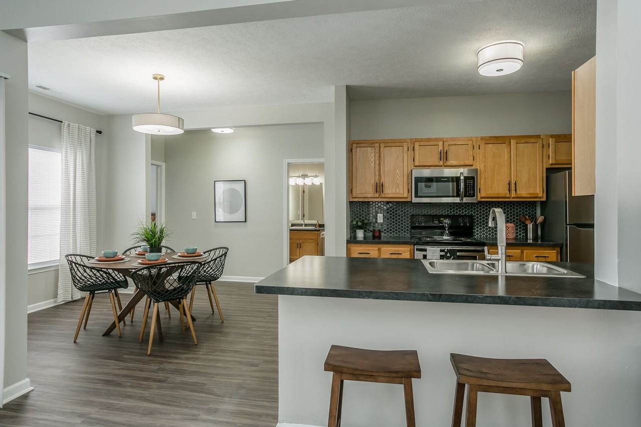 Bradford Hill Apartments & Townhomes - Photo 7 of 23