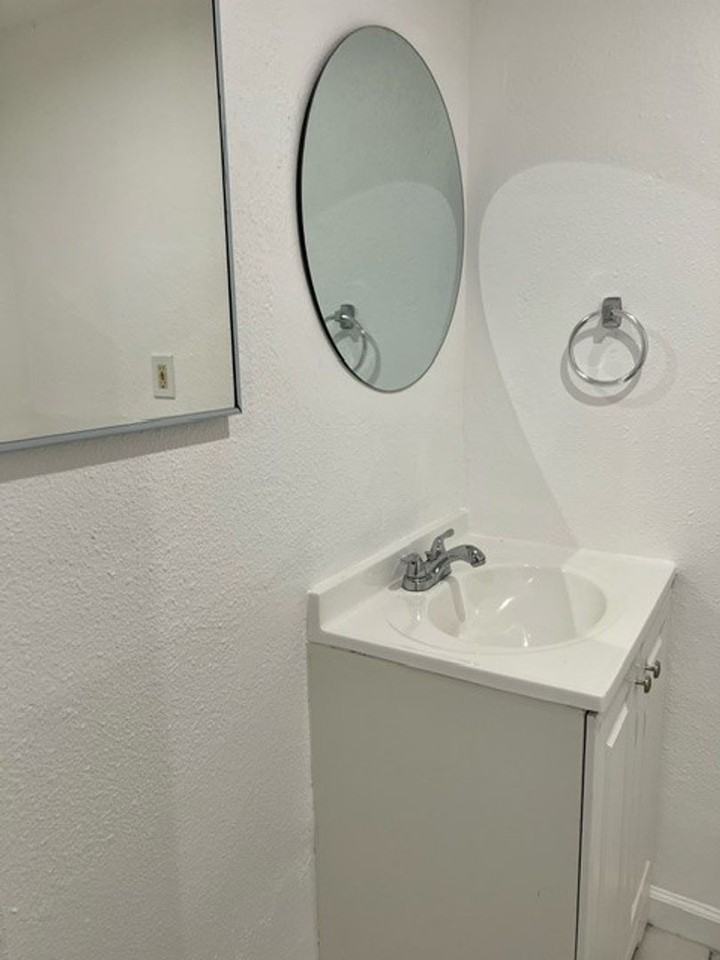 Ridgewood - Photo 2 of 25