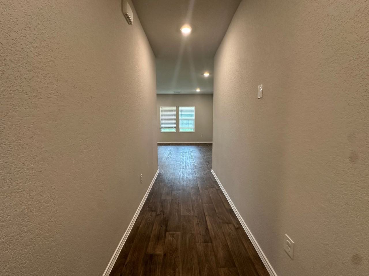 15205 Siberian Elm Ln - Photo 6 of 30