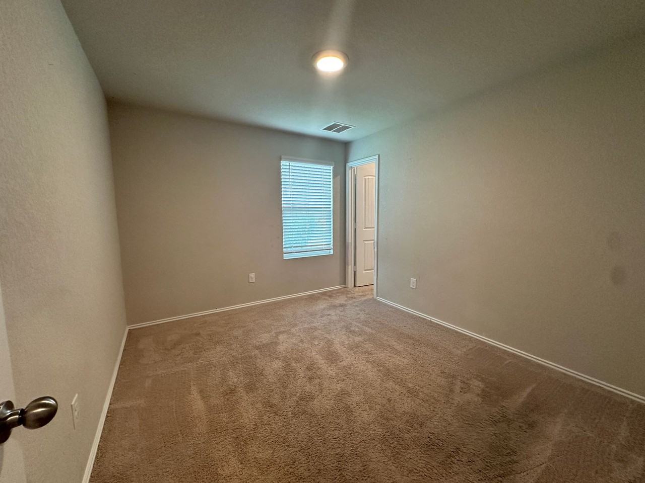 15205 Siberian Elm Ln - Photo 7 of 30