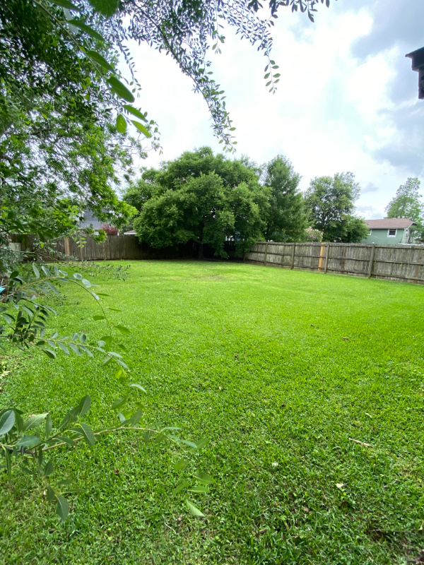 6470 Coolidge St - Photo 3 of 25