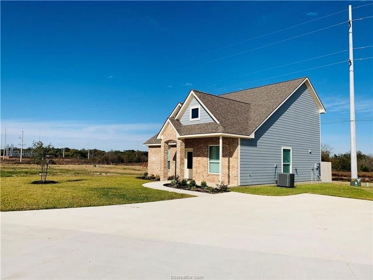 7000 Canter Ct - Photo 2 of 18