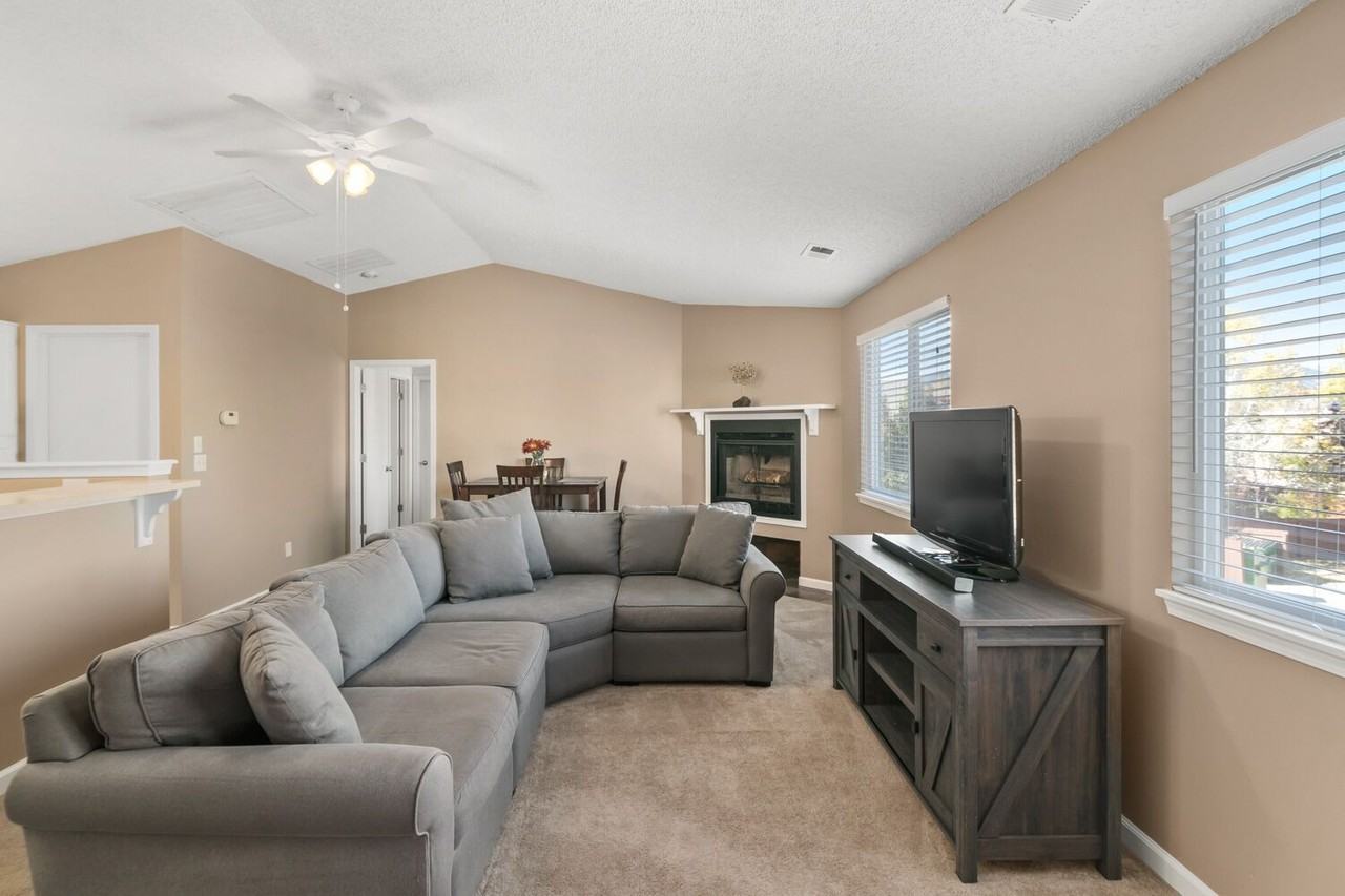 18334 W 58th Pl #88 - Photo 7 of 26