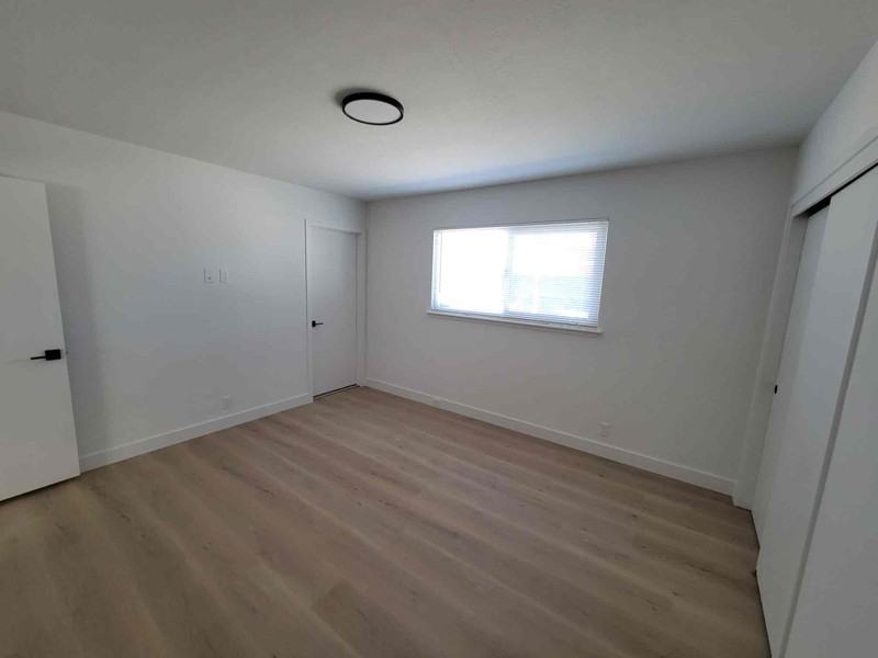 1261 147th Ave #B - Photo 2 of 8
