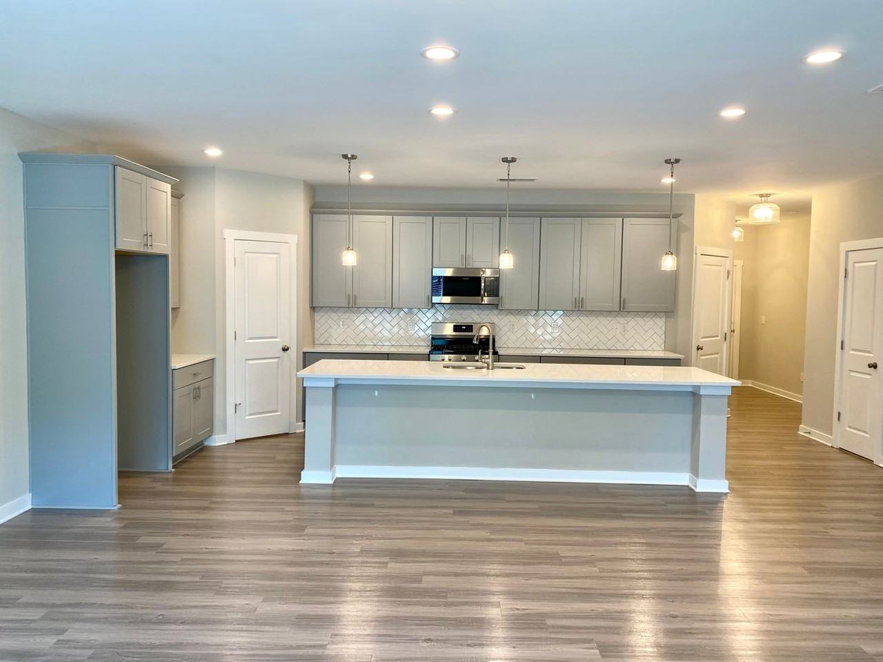 115 Cranford Dr - Photo 3 of 17