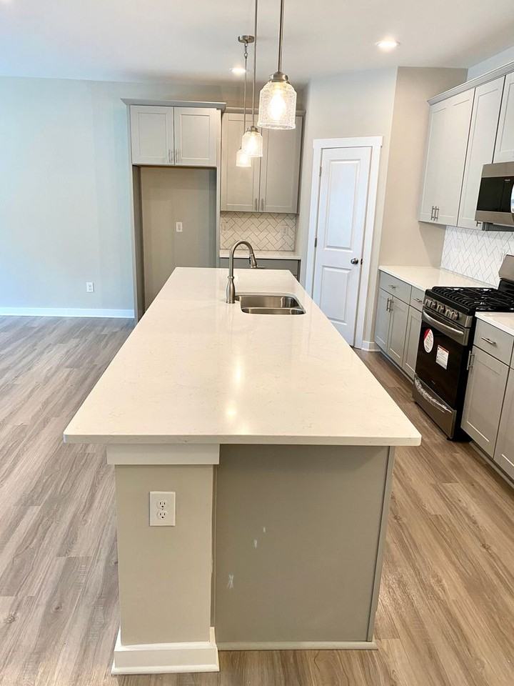 115 Cranford Dr - Photo 6 of 17