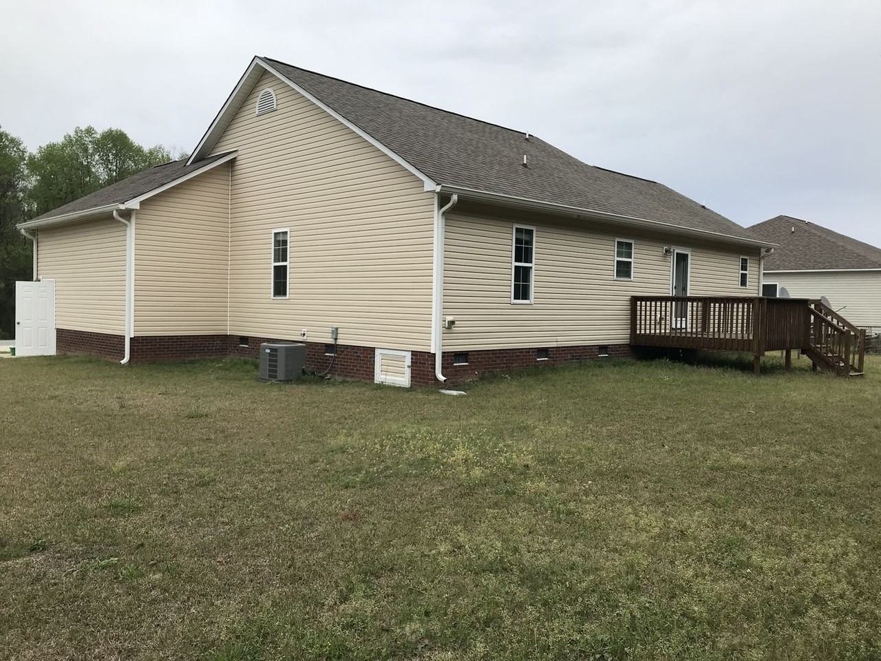 206 Hudson Farms Way - Photo 3 of 21