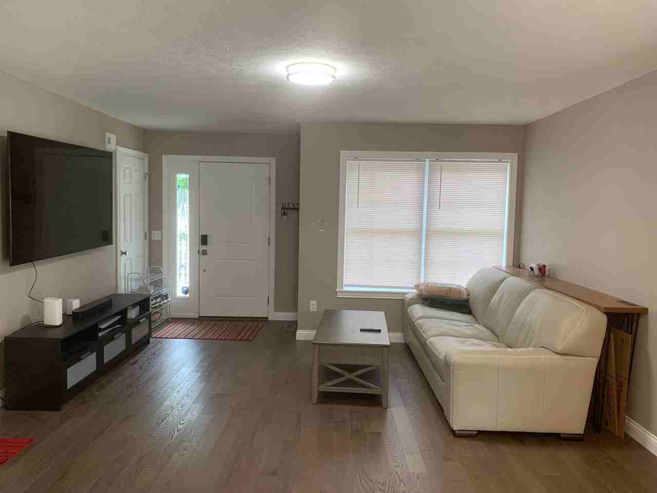 748 N Oolitic Dr - Photo 2 of 30