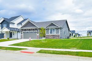 featured image of 18203 Alpine Dr