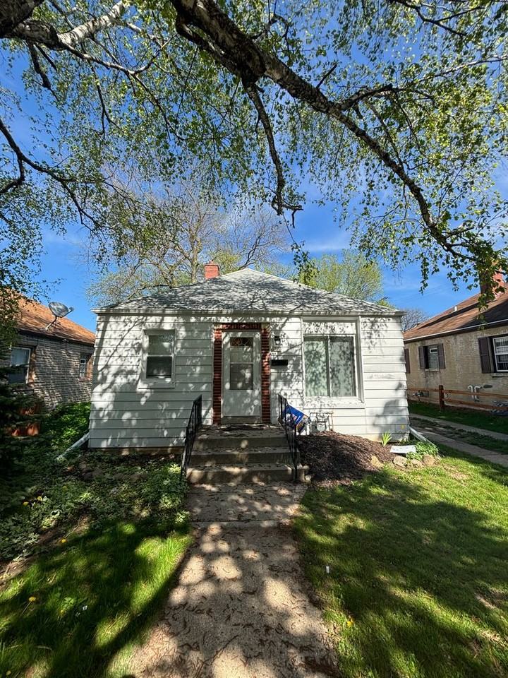 3070 N 61st St - Photo 3 of 14