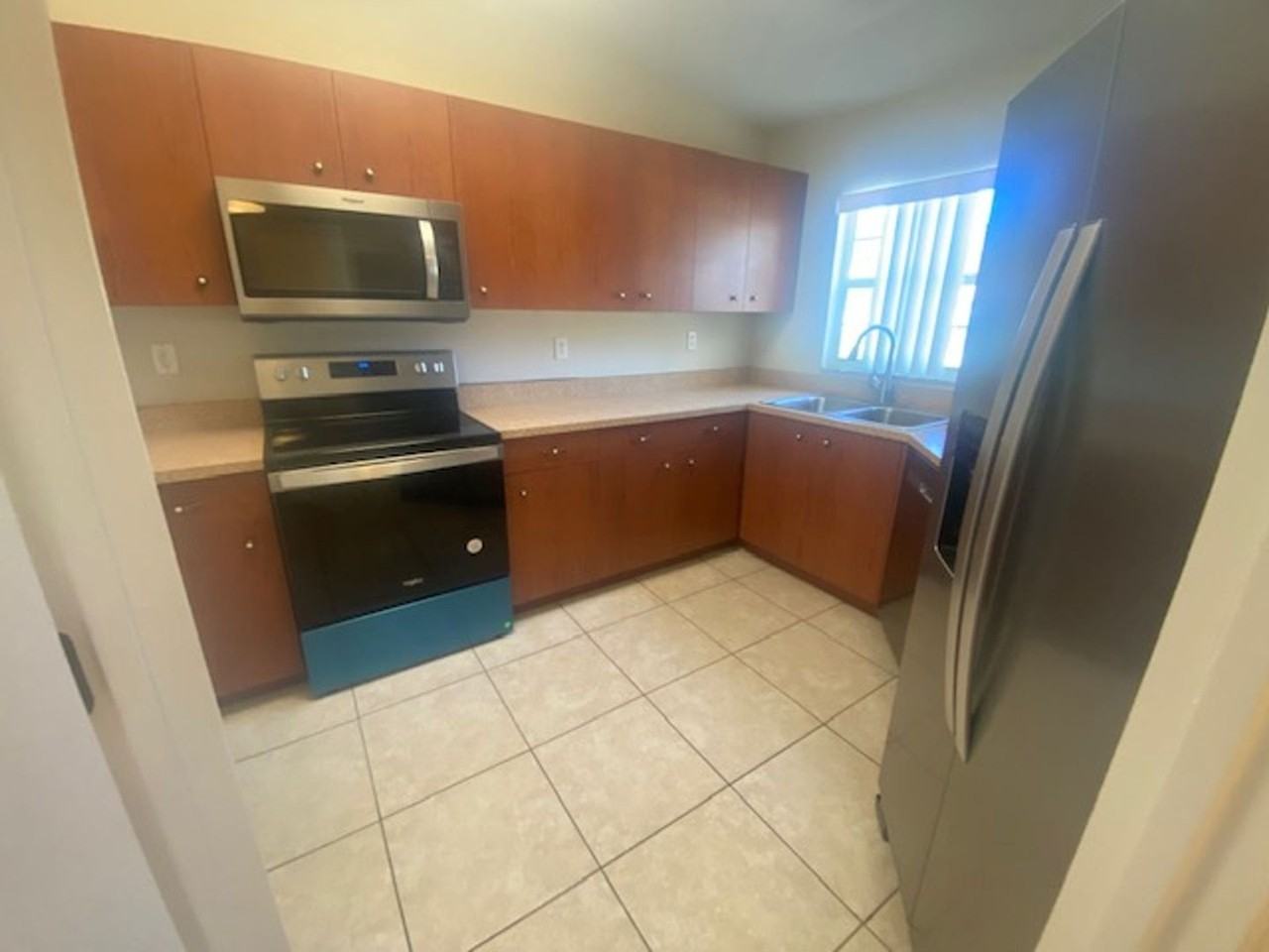 1 Ryarbor Dr - Photo 7 of 27