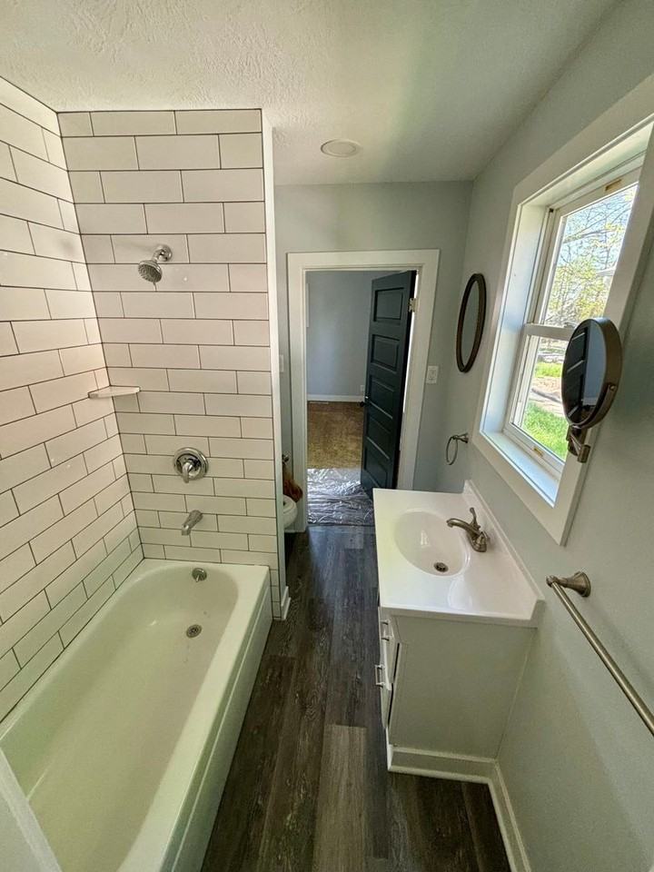 2119 S Helen St - Photo 6 of 12