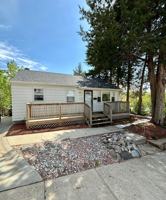 featured image of 2904 Davis Ave