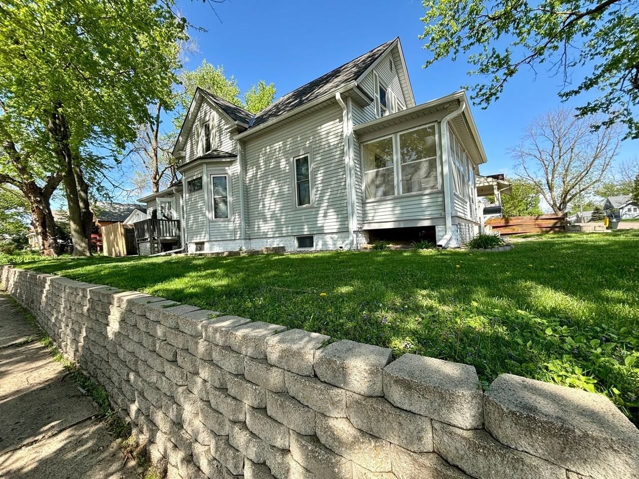 4901 Glenn Ave - Photo 2 of 20