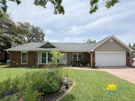 109 Long Pointe Dr - Photo 1 of 1