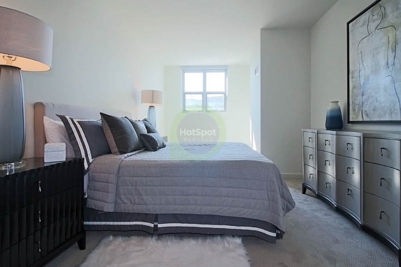 900 W Huron St - Photo 5 of 10