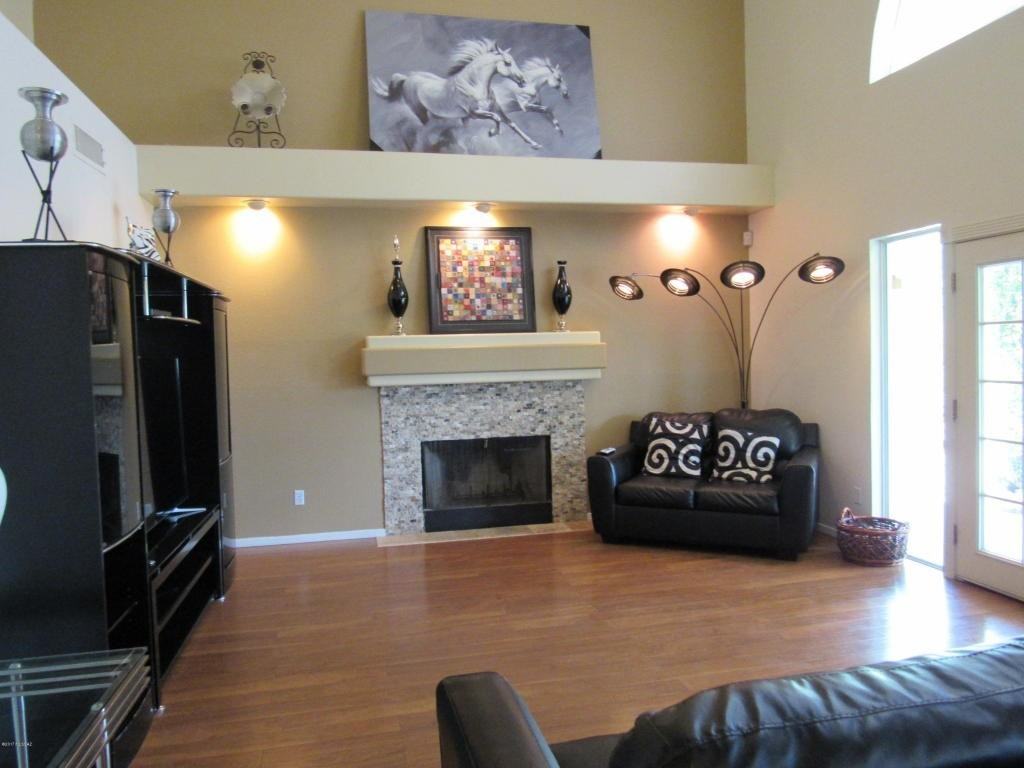 1390 Copper Creek Place - Photo 3 of 5