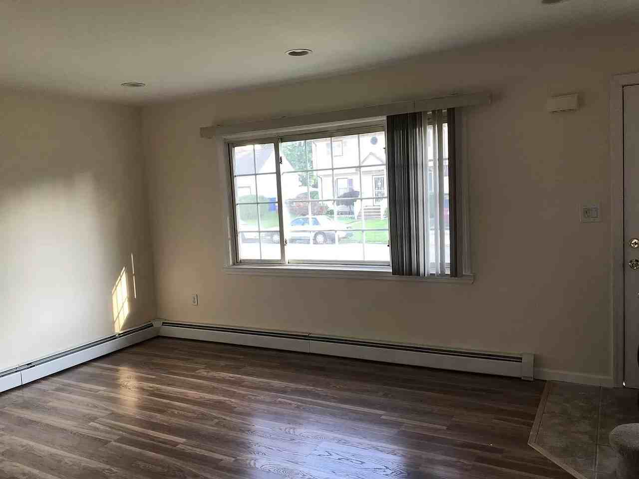 26 Middle Hill Rd #NA - Photo 2 of 10