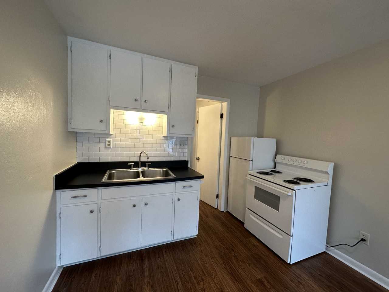 6995 W 200 N #18 - Photo 4 of 18