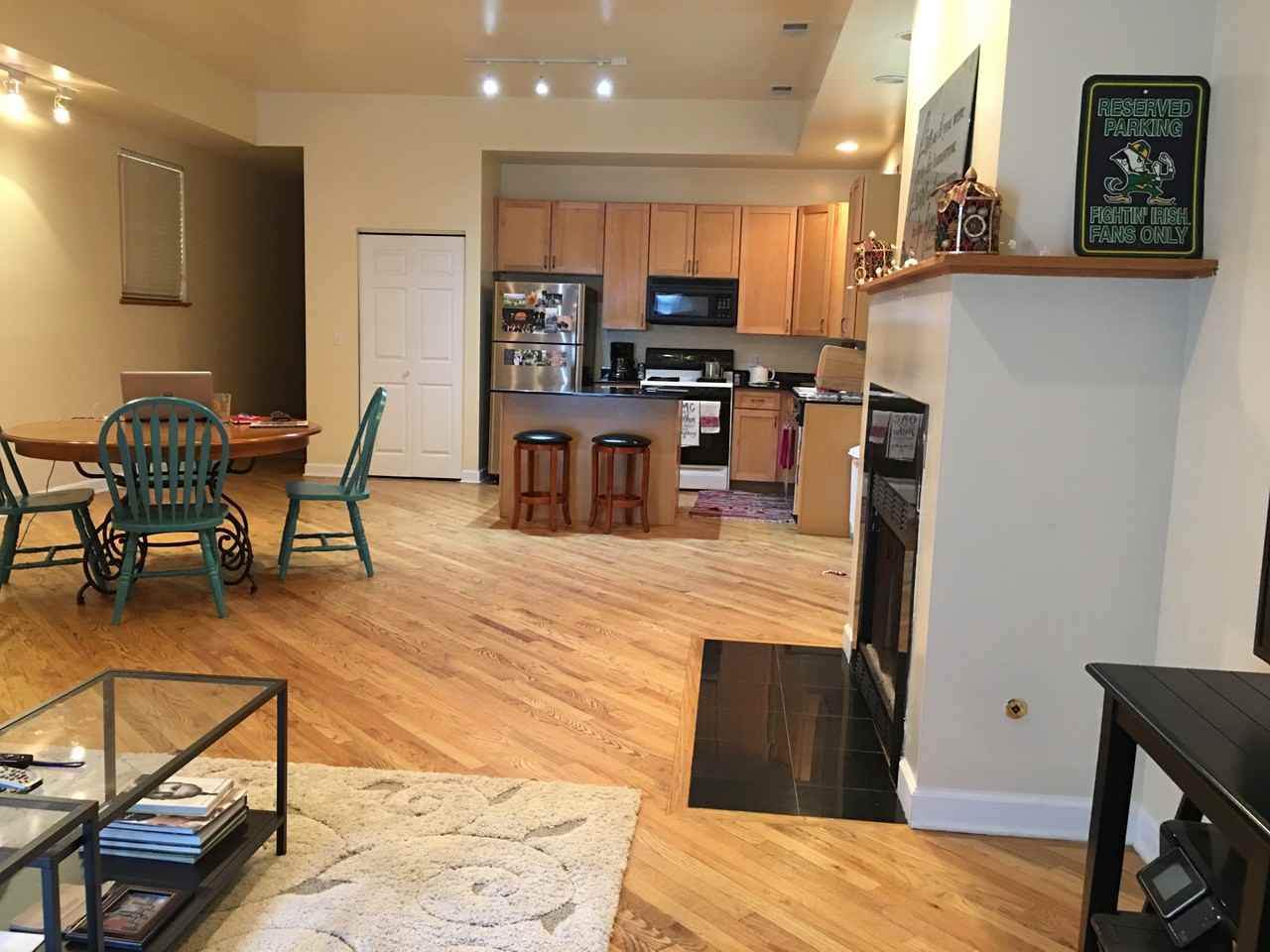 1821 N Clybourn Ave #1 - Photo 4 of 13