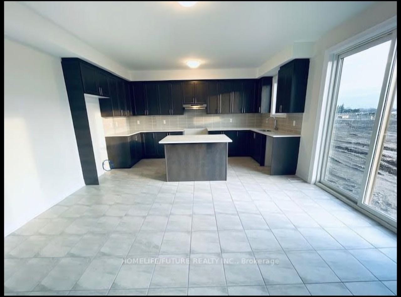 55 Wamsley Crescent - Photo 2 of 6
