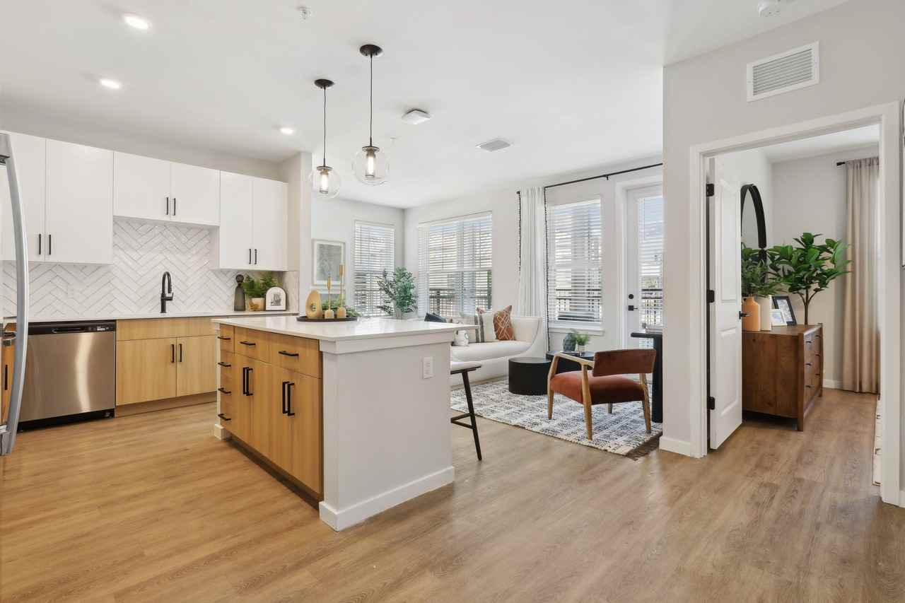 The Harlow - Photo 4 of 33