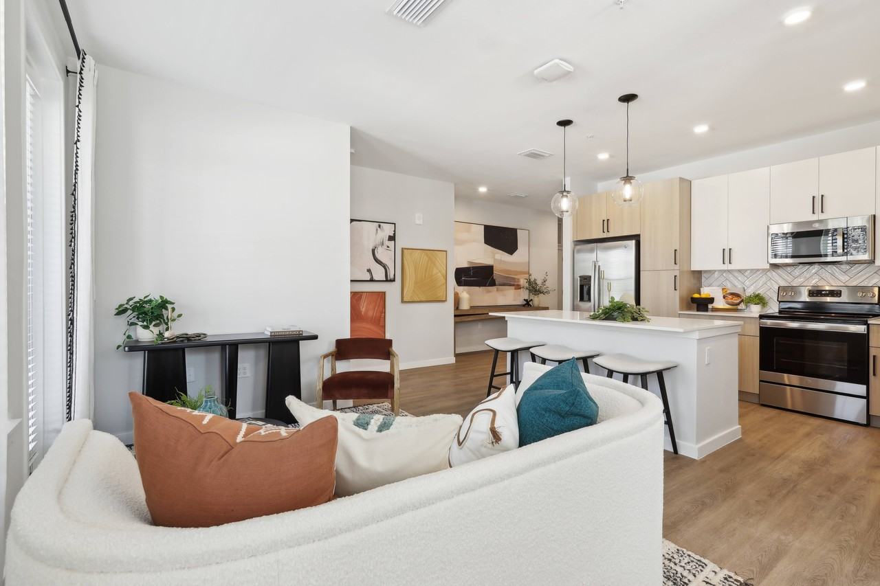 The Harlow - Photo 5 of 33